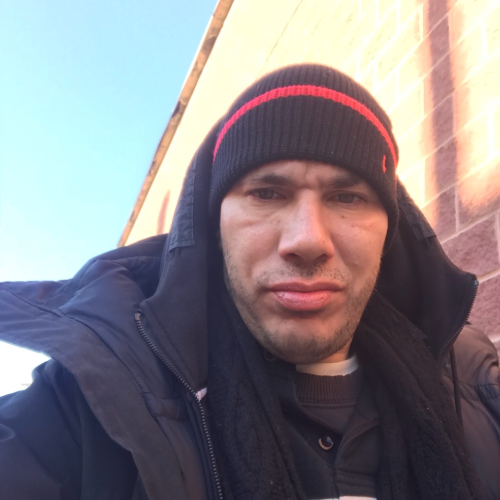 Meet your Posher, Robert